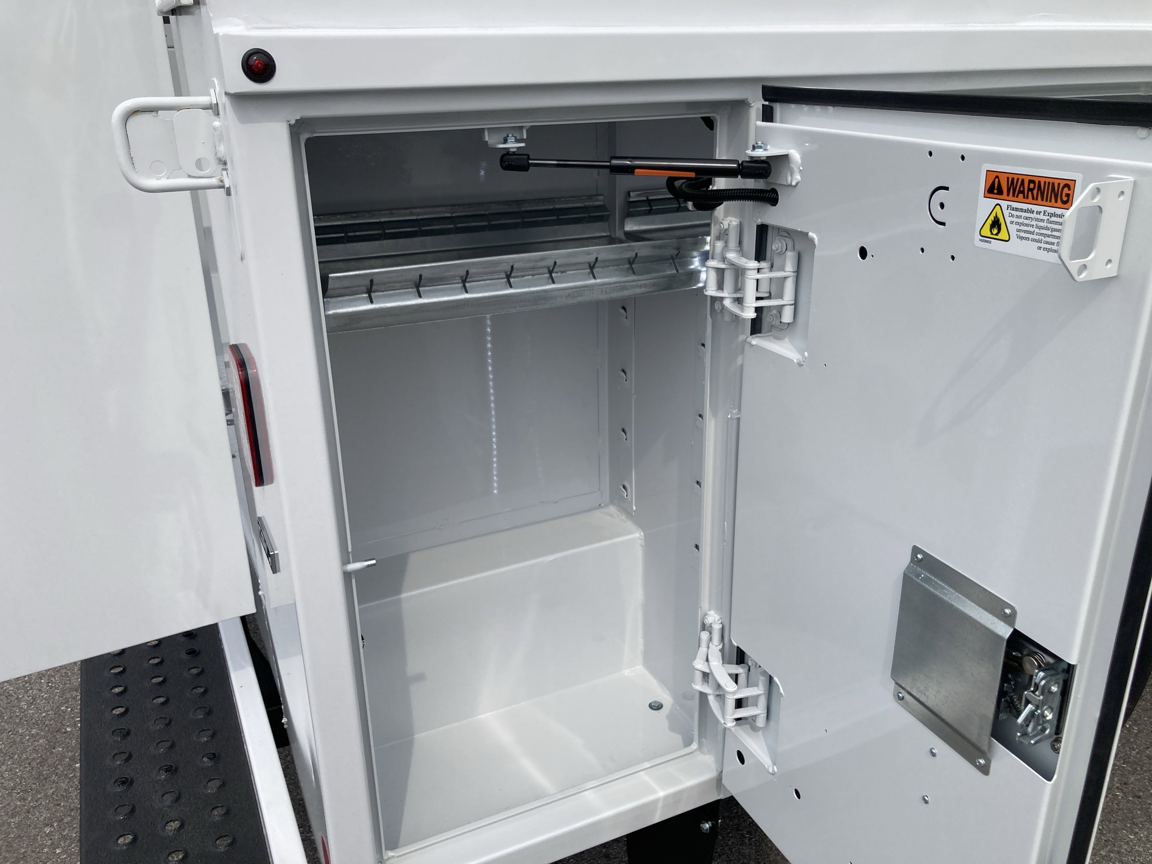 New 2025 GMC Savana 3500 w/ Power Convenience Package image 9