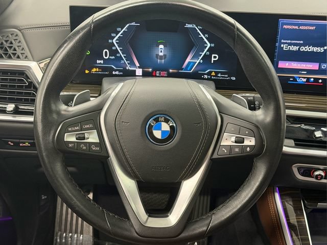 Used 2025 BMW X5 xDrive50e AWD/4WD image 33