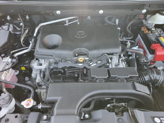 Used 2020 Toyota RAV4 Adventure w/ Carpet Mat Package AWD/4WD image 25