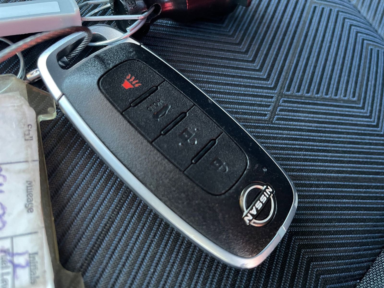 Used 2025 Nissan Versa SV image 21