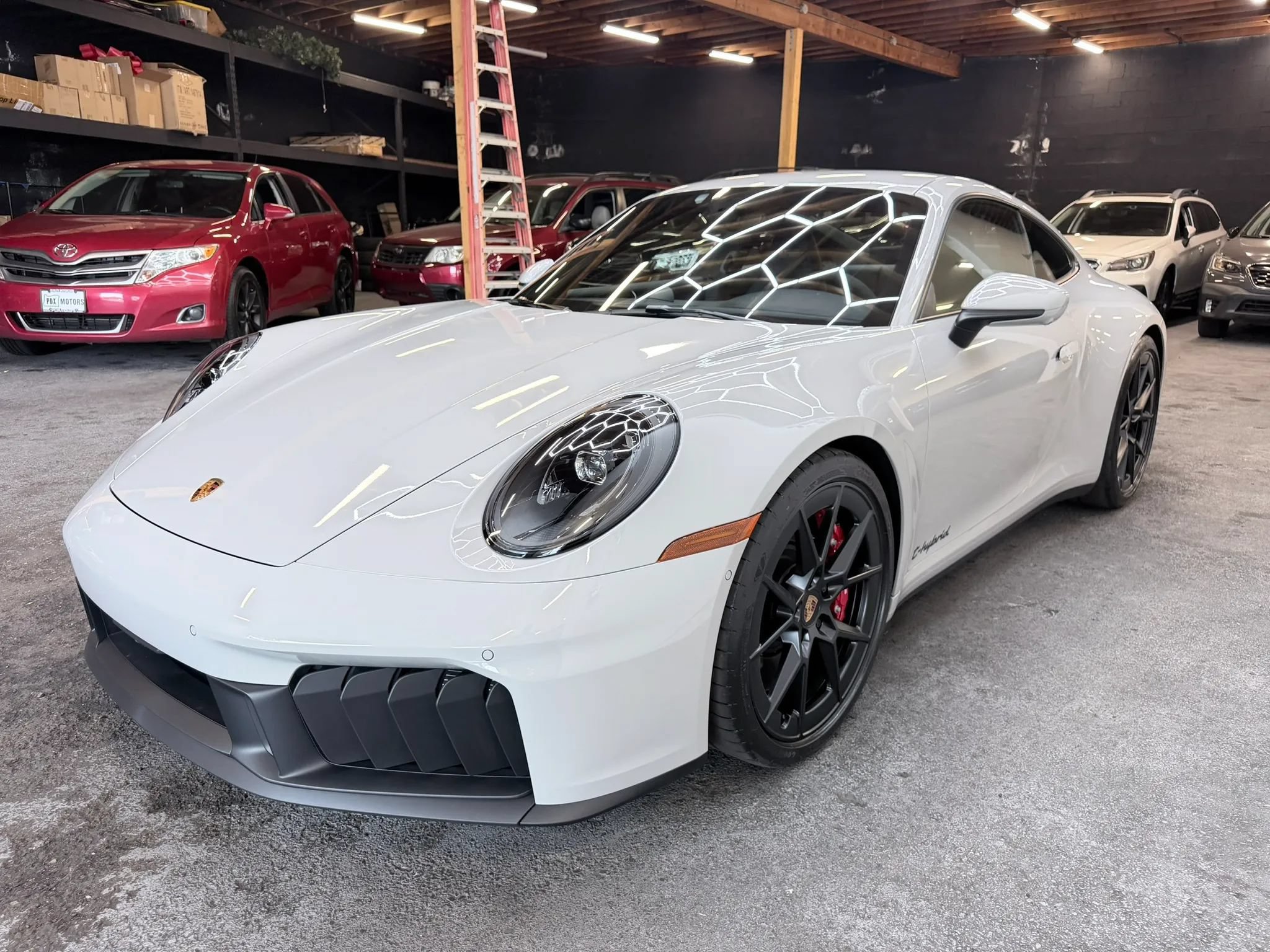 Used 2026 Porsche 911 GTS image 4