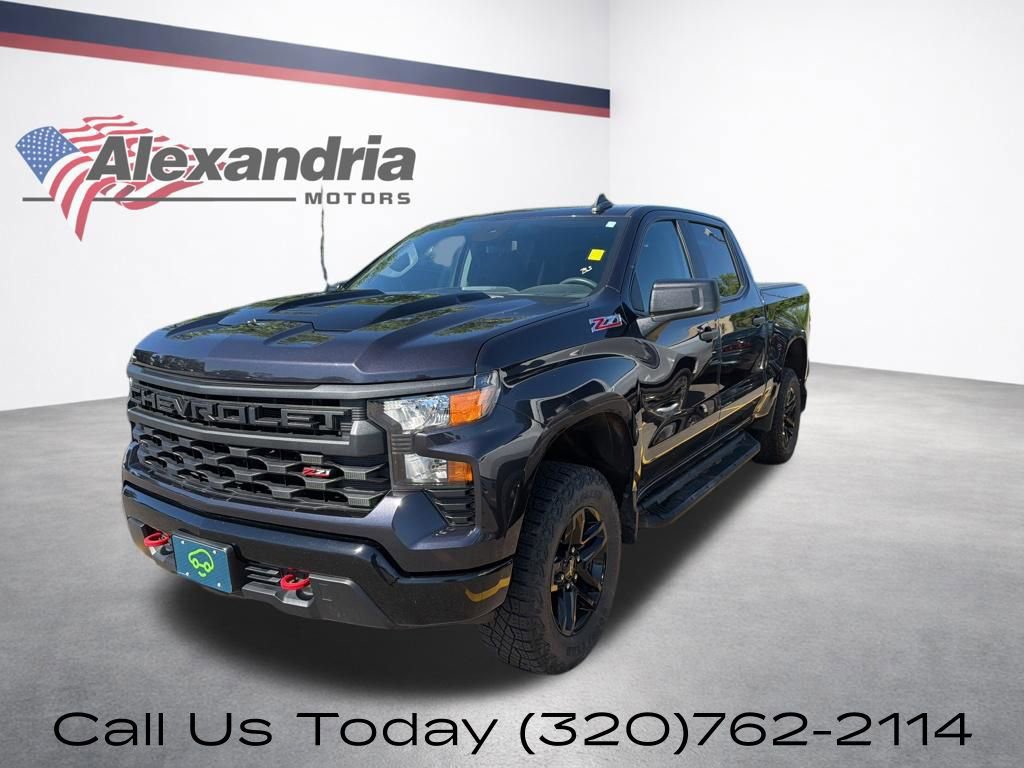 Used 2024 Chevrolet Silverado 1500 Custom Trail Boss AWD/4WD image 1
