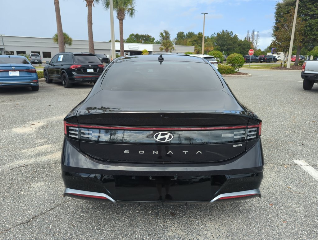 Used 2025 Hyundai Sonata SEL FWD image 7