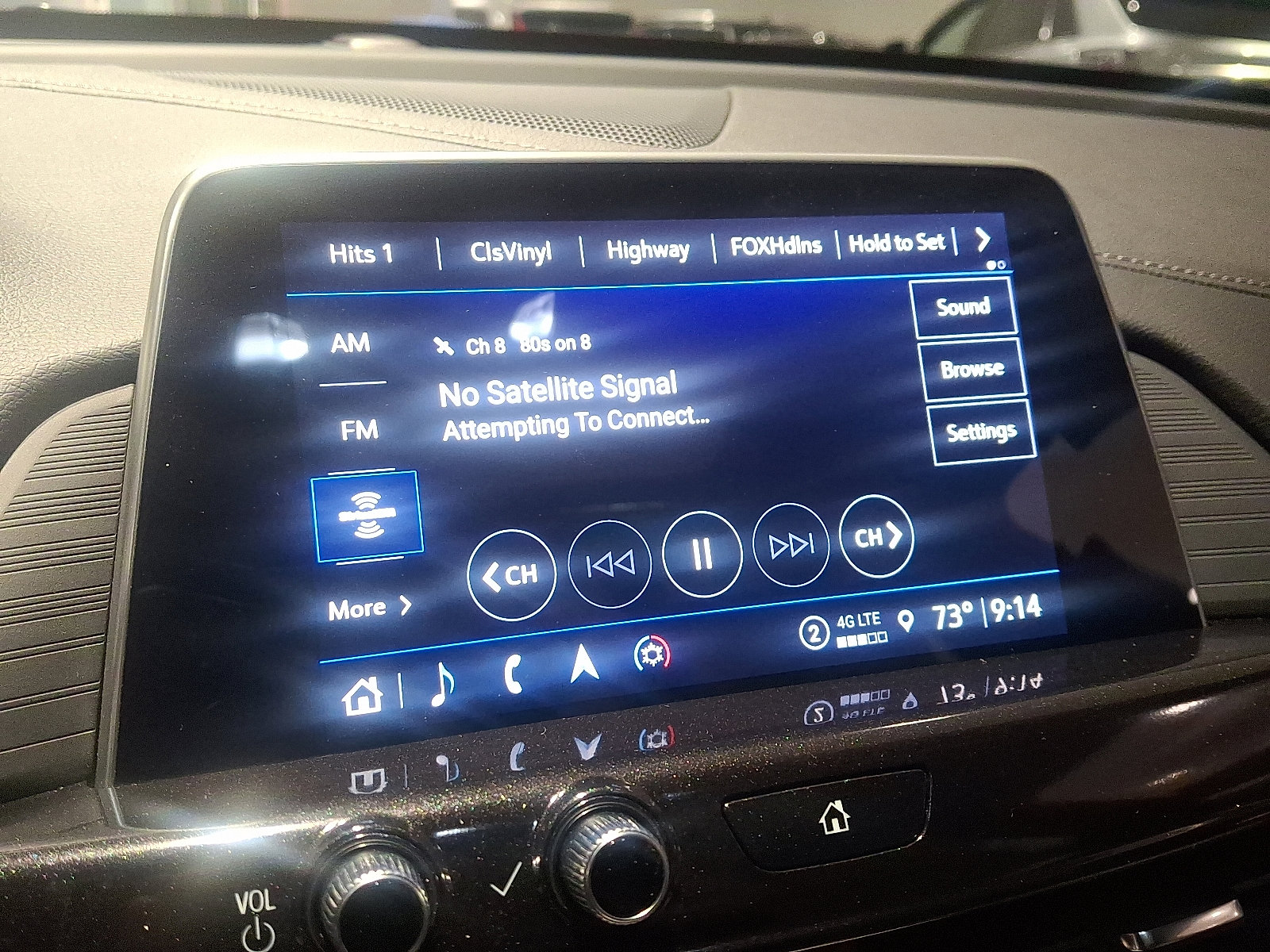 Used 2025 Cadillac CT4 Premium Luxury image 18