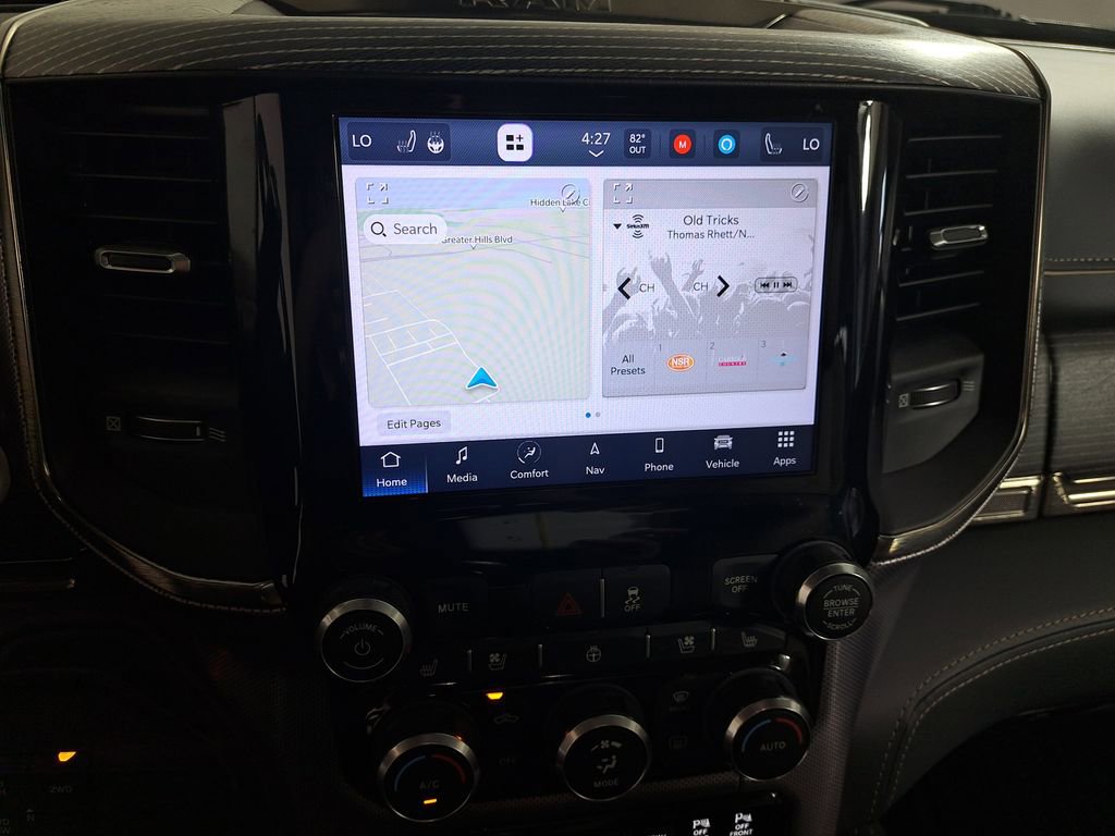 Used 2023 RAM 2500 Limited w/ Towing Technology Group image 21