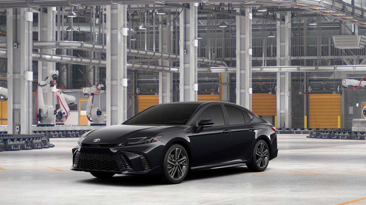 New 2026 Toyota Camry Hybrid AWD/4WD image 1