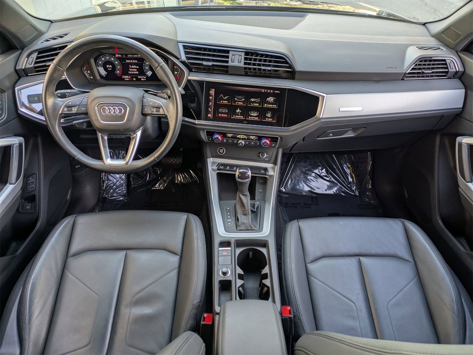 Used 2023 Audi Q3 2.0T Premium w/ Convenience Package image 7