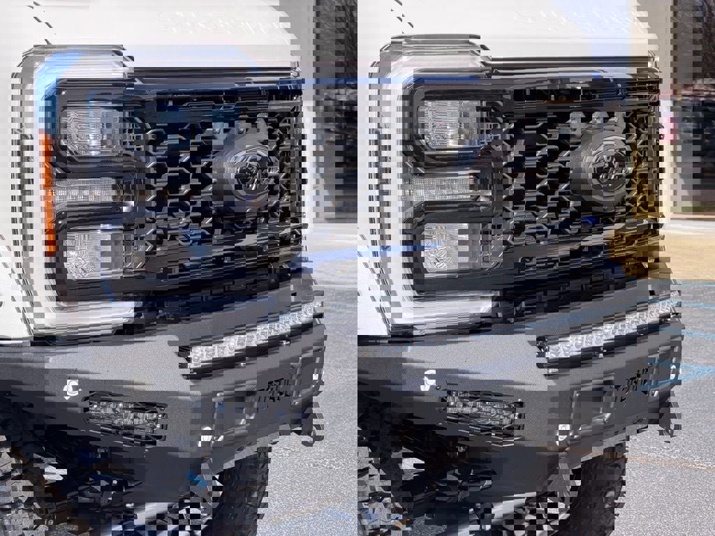 New 2026 Ford F250 Lariat w/ Black Appearance Package image 17