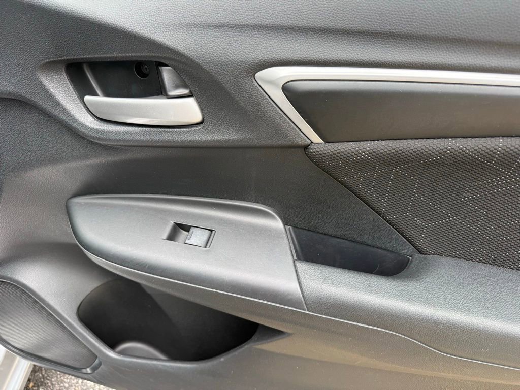 Used 2015 Honda Fit EX image 43