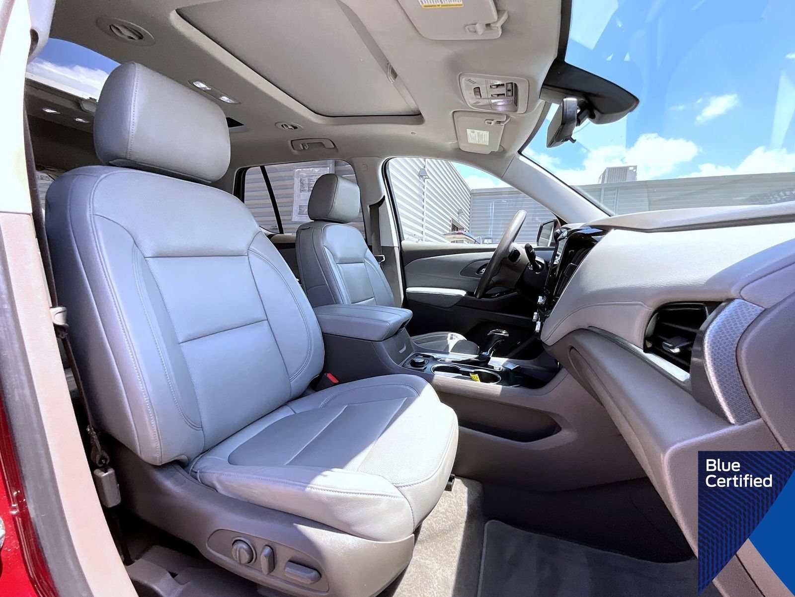 Used 2018 Chevrolet Traverse Premier AWD/4WD image 16