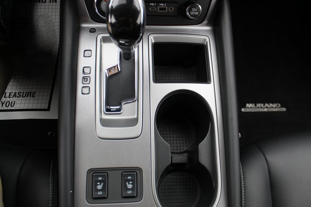 Used 2024 Nissan Murano SV w/ SV Midnight Edition Package image 25