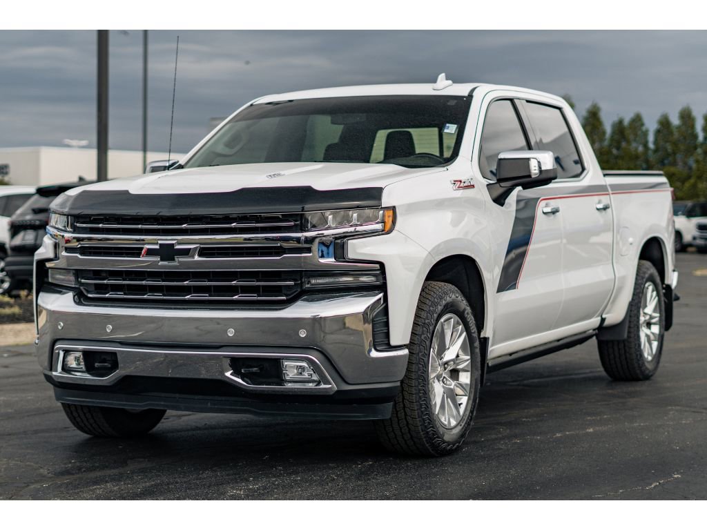 Used 2019 Chevrolet Silverado 1500 LTZ w/ LTZ Plus Package AWD/4WD image 2