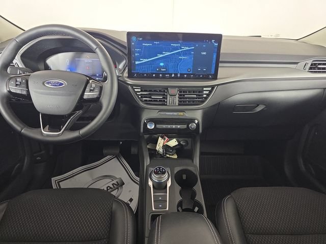 Used 2025 Ford Escape SE w/ Class II Trailer Tow Package FWD image 16