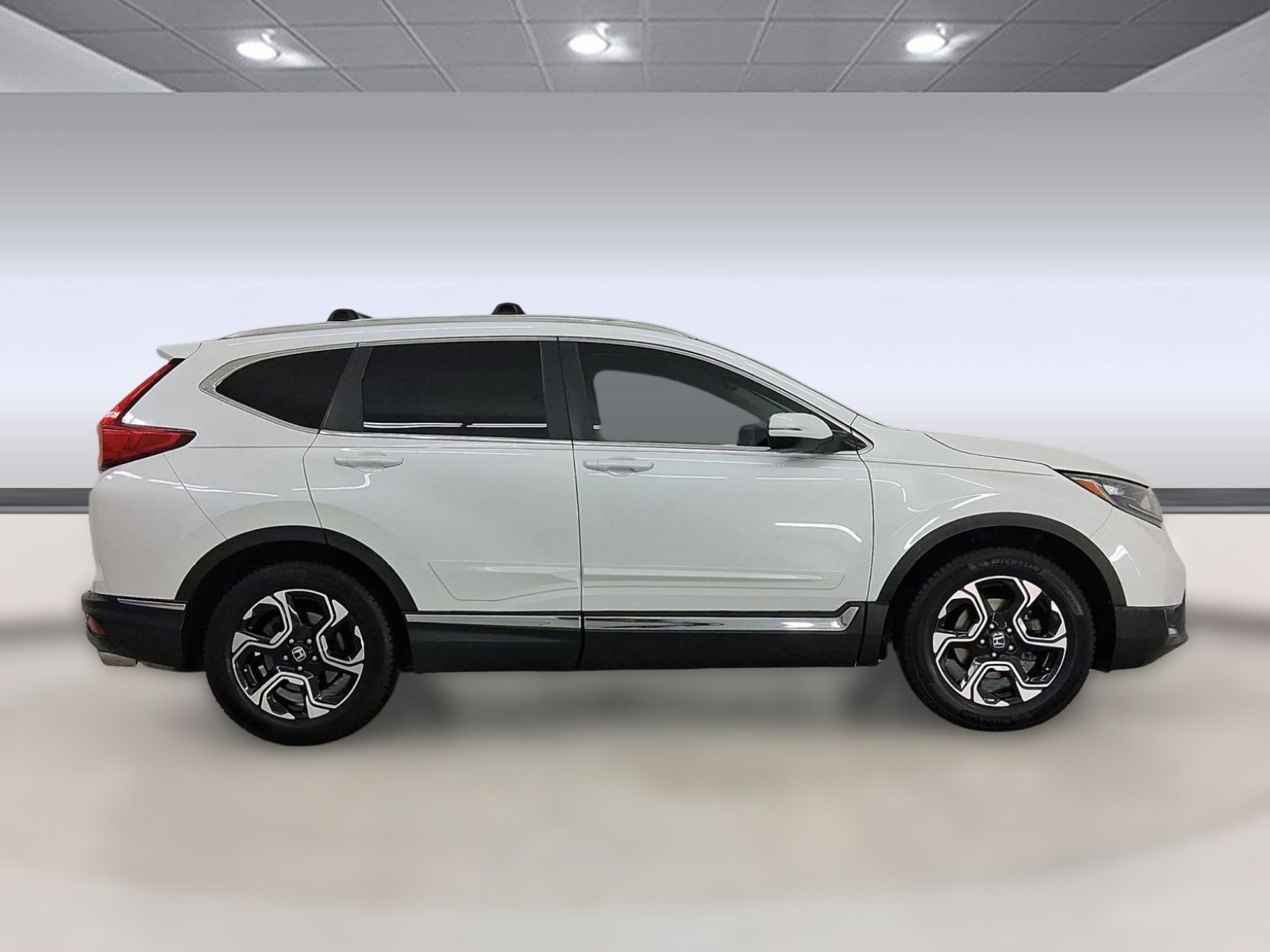 Used 2019 Honda CR-V Touring image 8