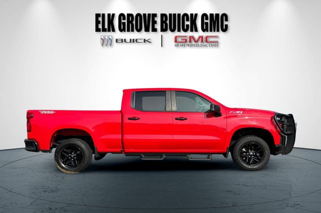 Used 2021 Chevrolet Silverado 1500 LT Trail Boss image 3