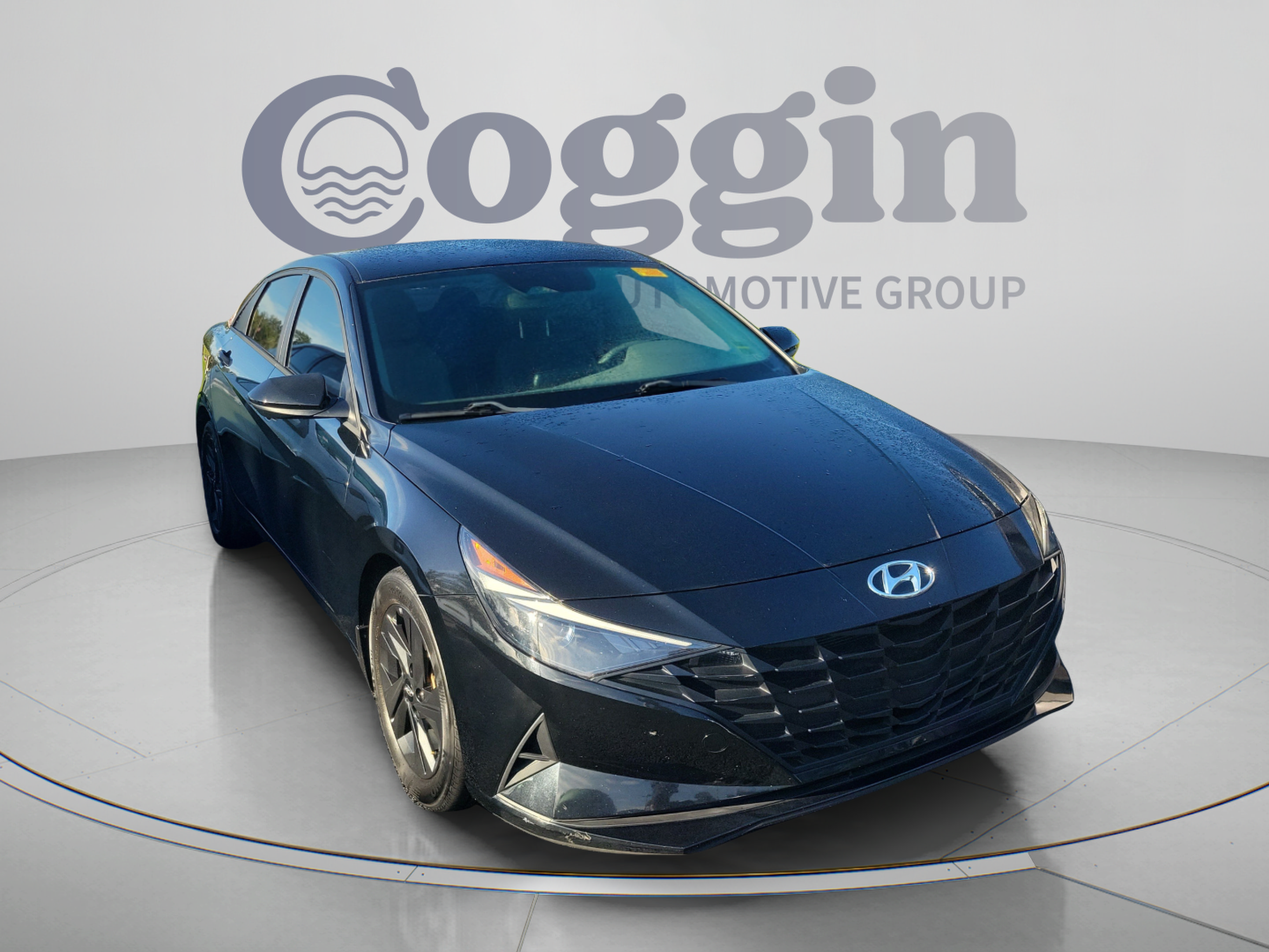 Used 2022 Hyundai Elantra SEL FWD image 6