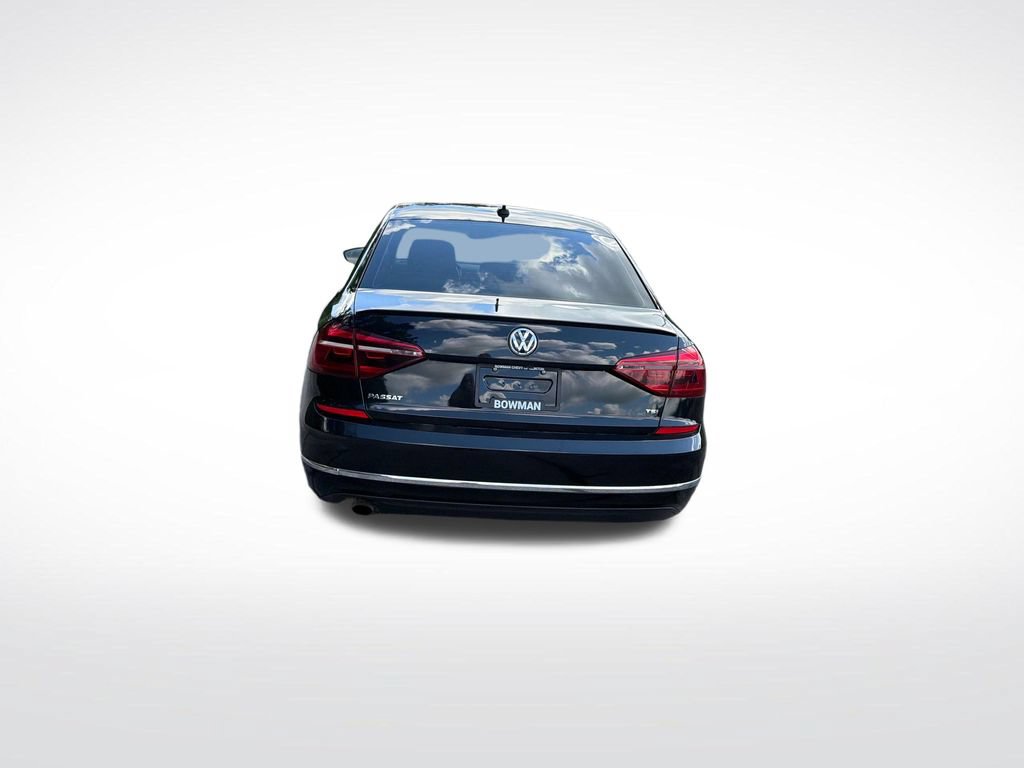 Used 2019 Volkswagen Passat 2.0T Wolfsburg FWD image 4