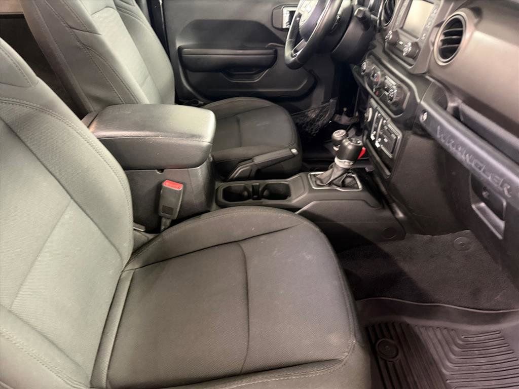 Used 2020 Jeep Wrangler Sport S image 18