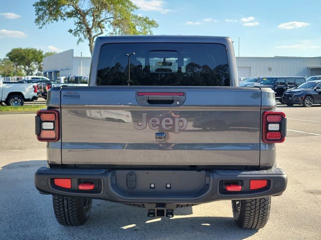 Used 2021 Jeep Gladiator Rubicon AWD/4WD image 9