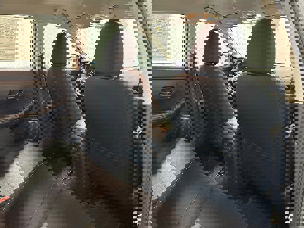 Used 2025 Nissan Sentra SV image 51