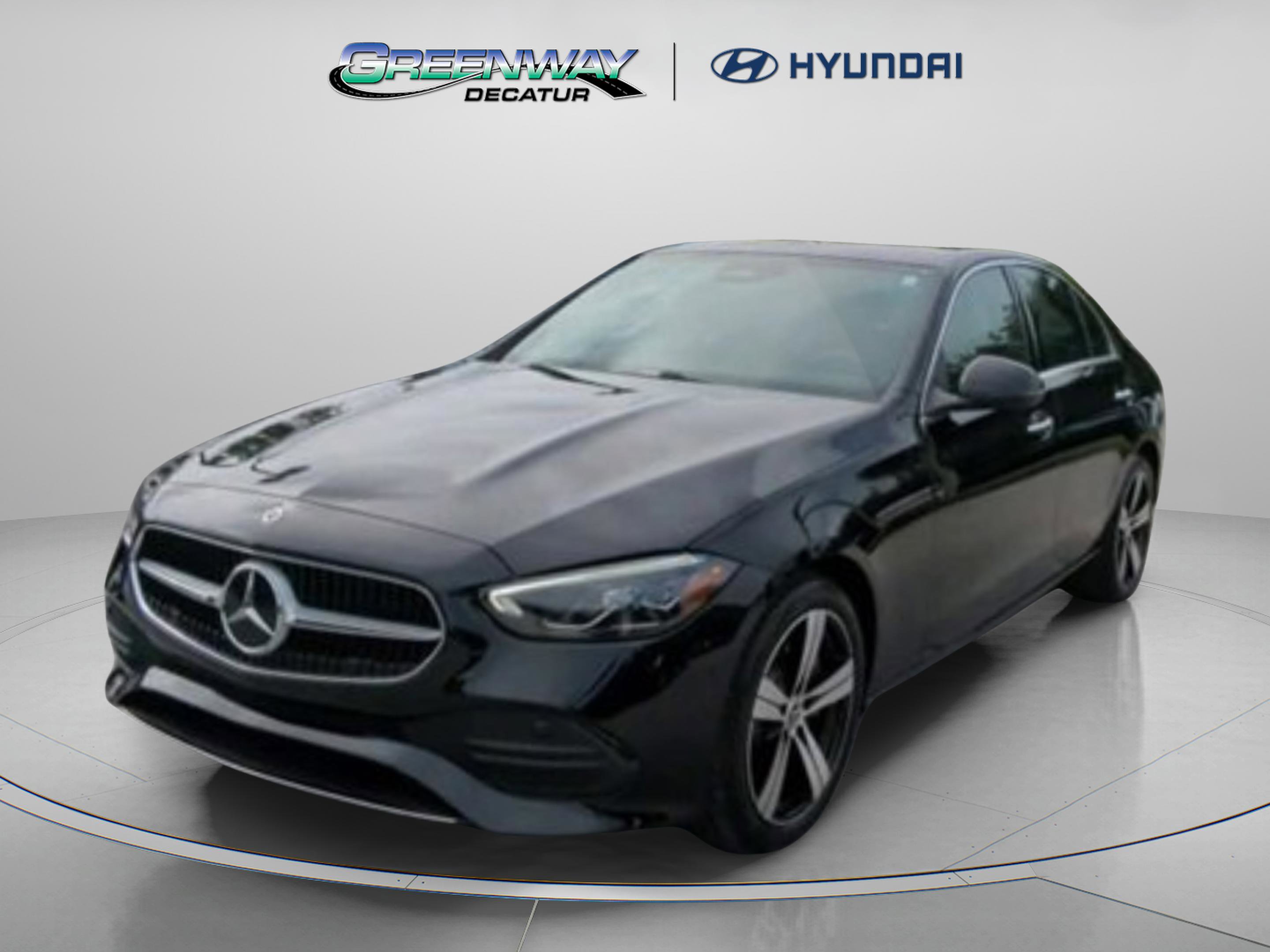 Used 2025 Mercedes-Benz C 300 Sedan image 8