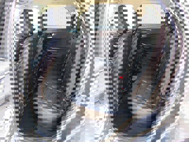 Used 2024 Ford Edge SEL image 10