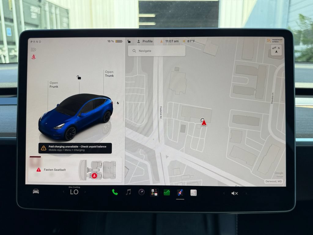 Used 2024 Tesla Model Y Long Range AWD/4WD image 16