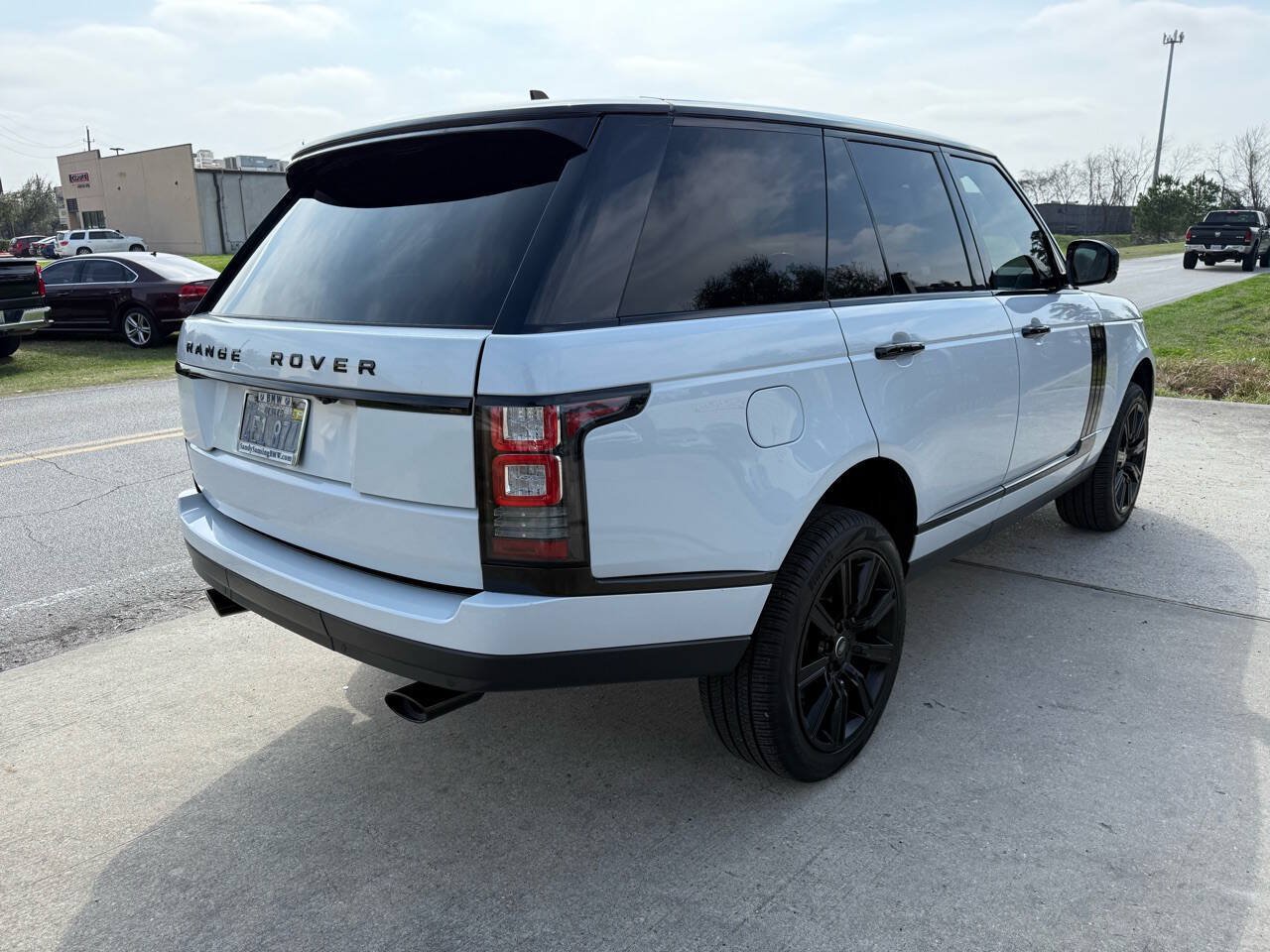Used 2016 Land Rover Range Rover HSE AWD/4WD image 6