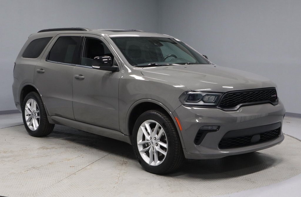 Used 2023 Dodge Durango GT image 1