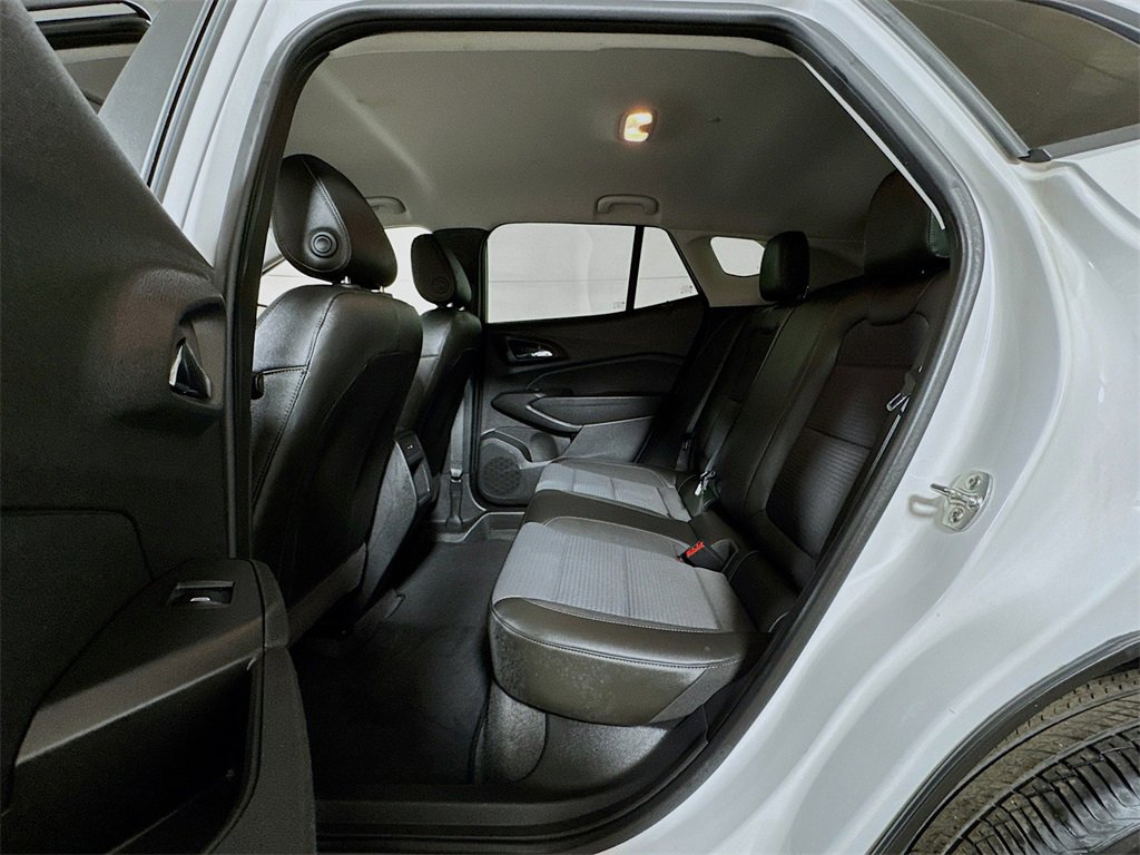 Used 2024 Chevrolet Trax LT image 20