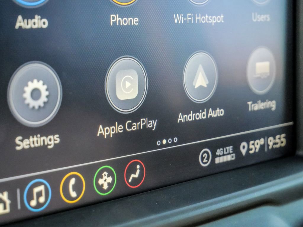 Used 2020 Chevrolet Silverado 1500 RST image 33