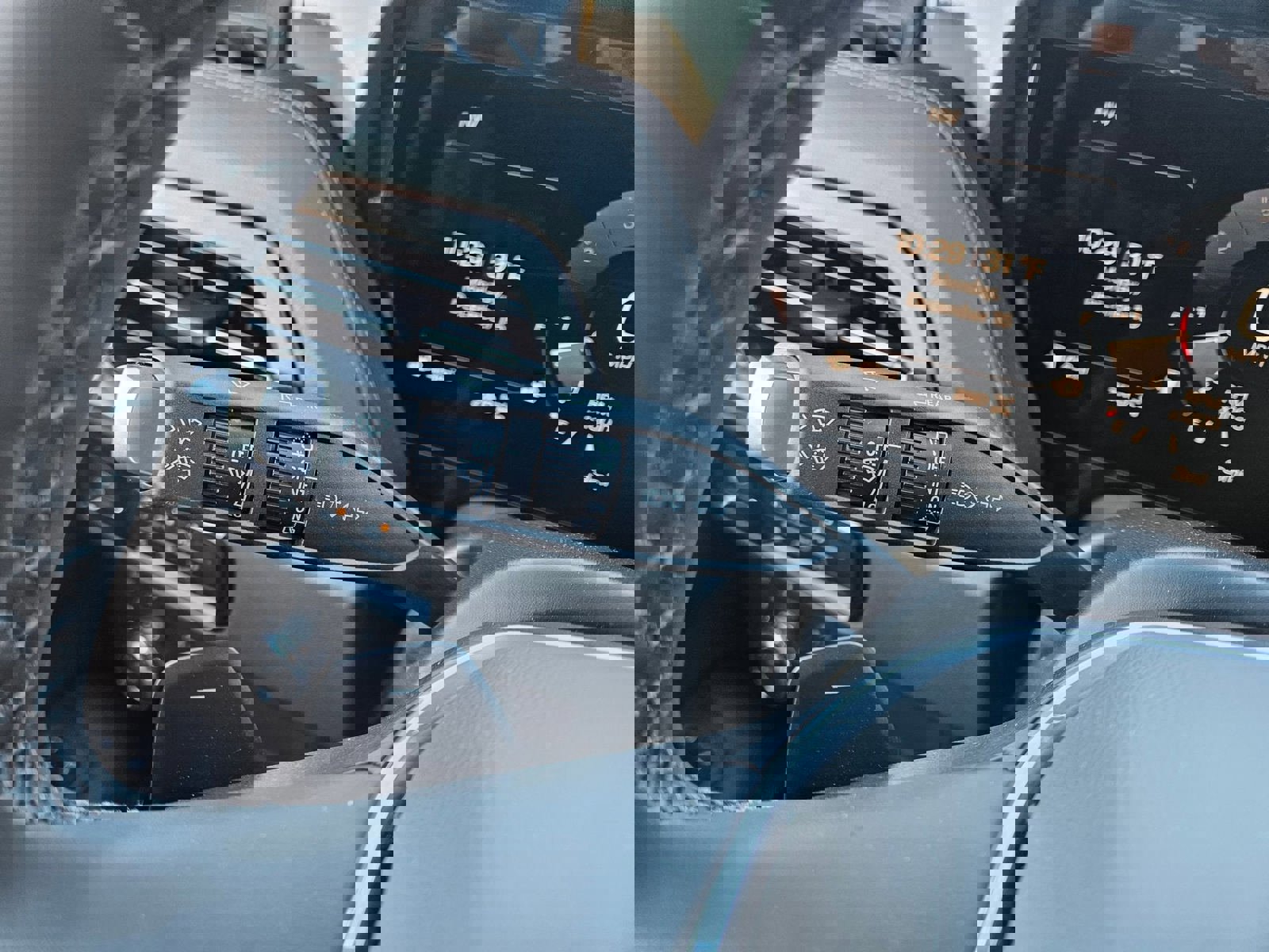 New 2026 GMC Yukon XL Denali w/ Sun & Power Step Package image 15