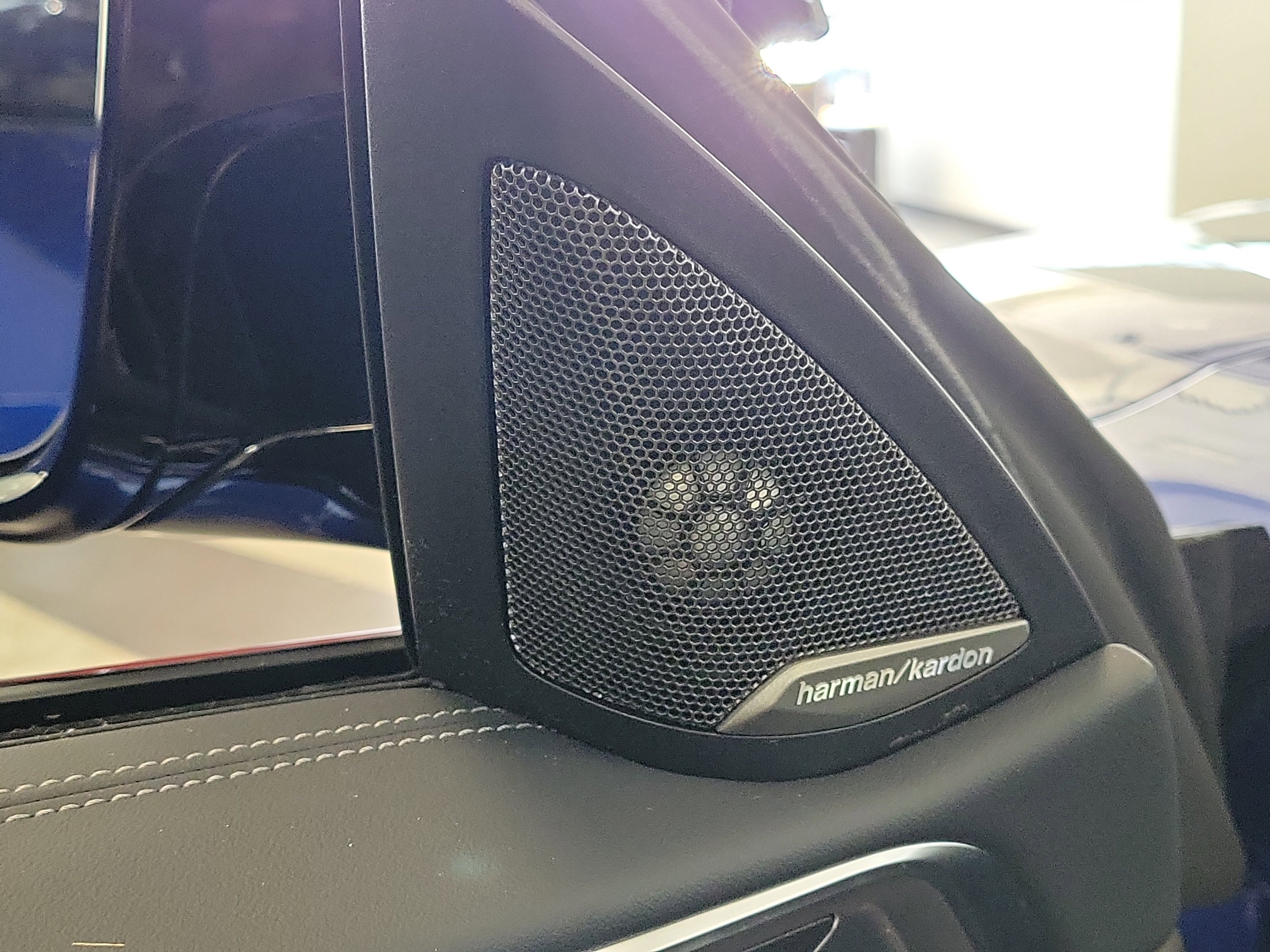 Used 2025 BMW M440i Convertible image 15