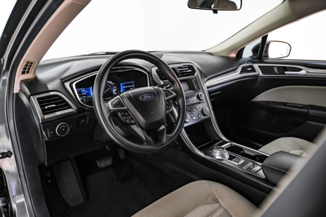 Used 2017 Ford Fusion S image 12