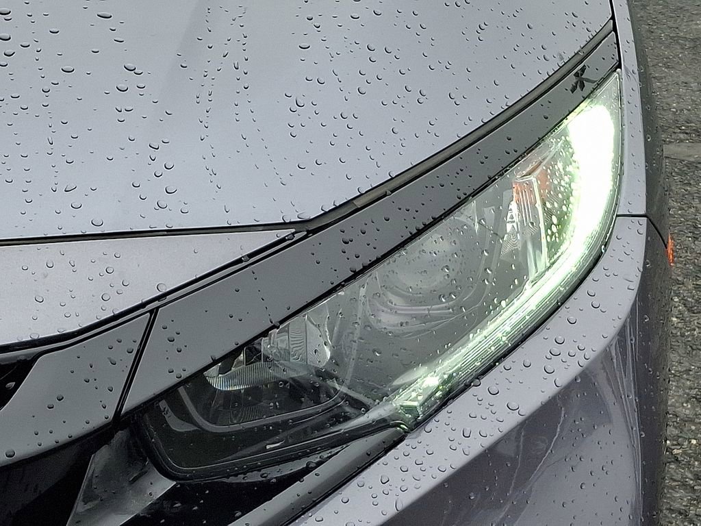 Used 2020 Honda Civic Sport image 9
