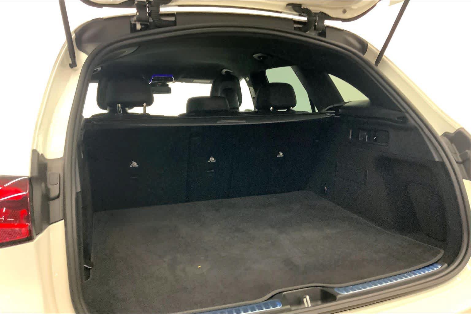 Used 2026 Mercedes-Benz GLC 300 image 15
