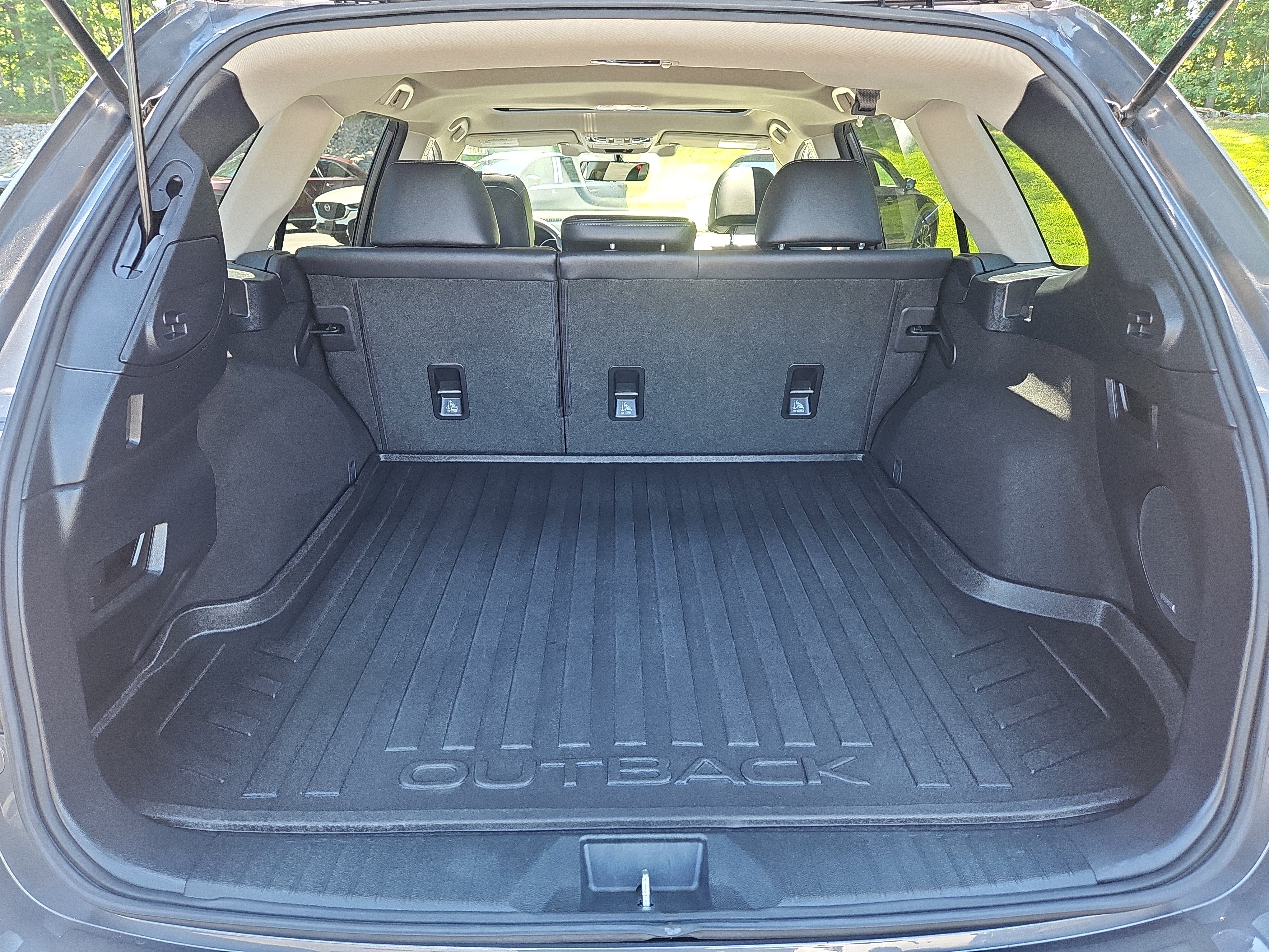 Used 2019 Subaru Outback 2.5i Limited AWD/4WD image 35