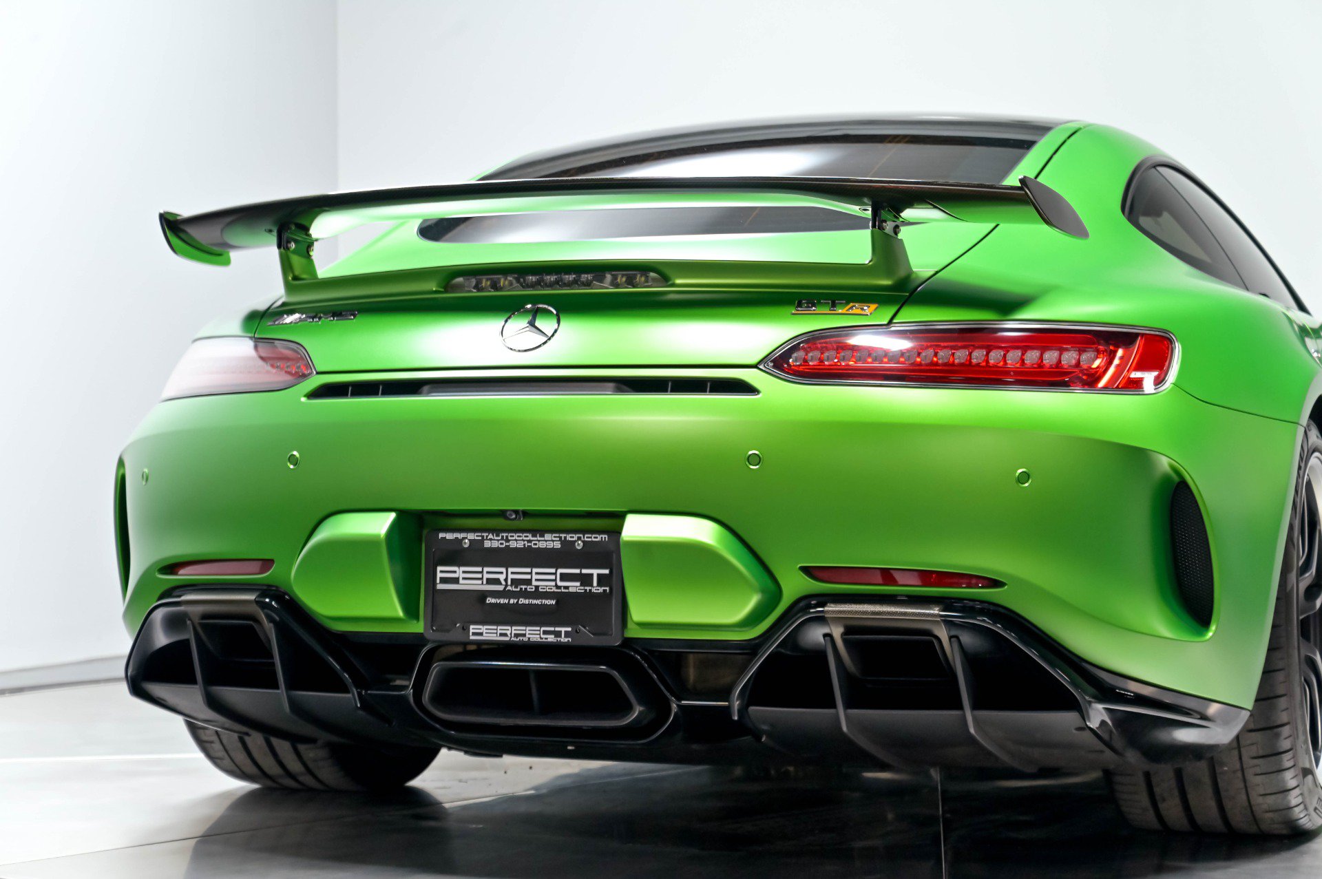 Used 2018 Mercedes-Benz AMG GT R image 75