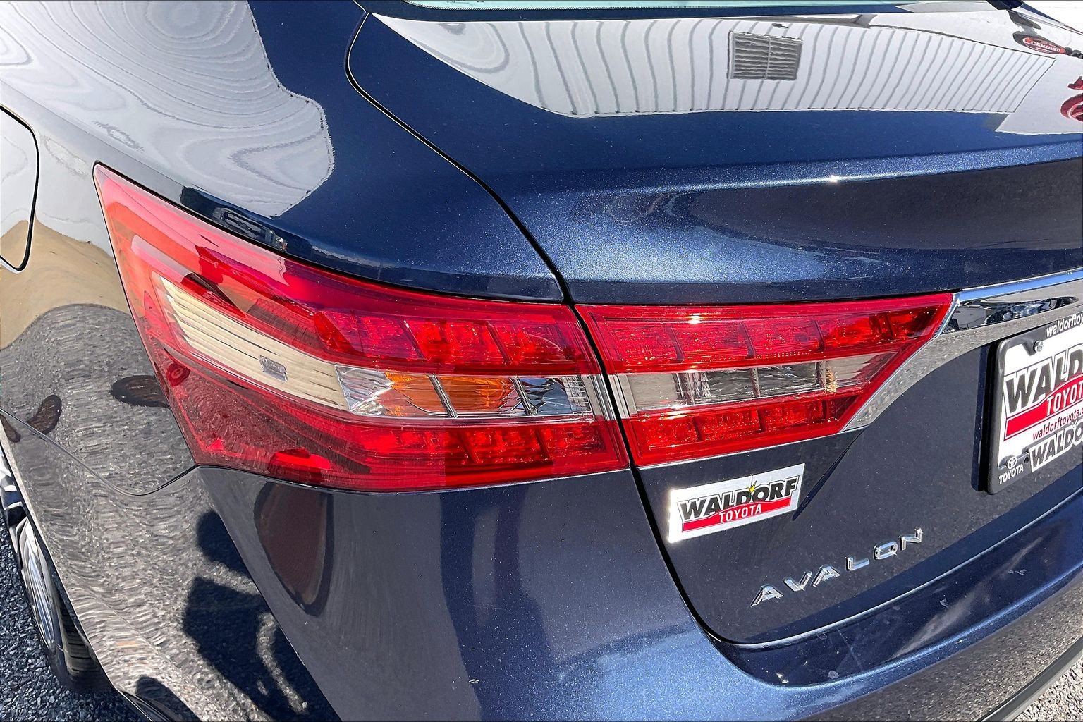 Used 2016 Toyota Avalon Limited FWD image 33