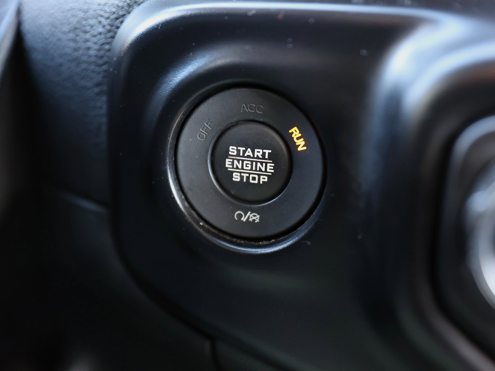 Used 2020 Jeep Wrangler Unlimited Sport image 27