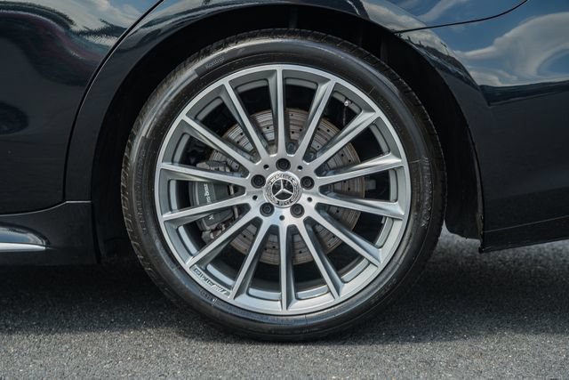 Certified 2022 Mercedes-Benz S 500 4MATIC w/ AMG Line Package image 18