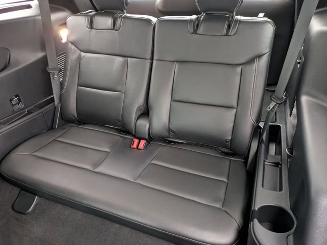 Used 2023 Ford Explorer ST w/ ST High-Performance Pack image 19