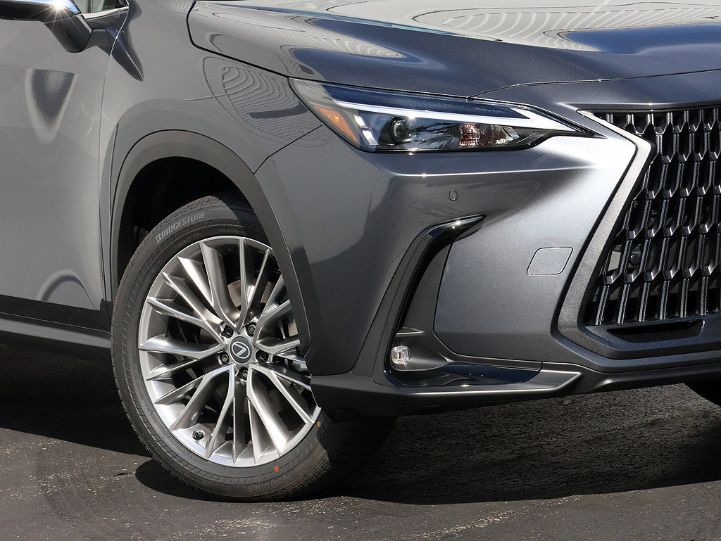 New 2026 Lexus NX 350 AWD w/ Accessory Package (2T) image 3