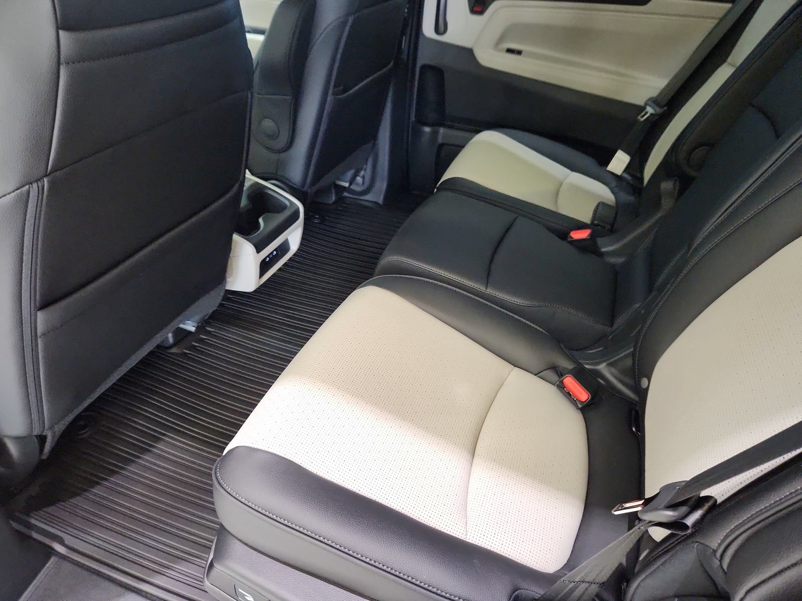 New 2026 Honda Odyssey Elite image 11