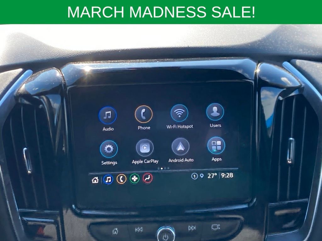 Used 2023 Chevrolet Traverse LT image 17