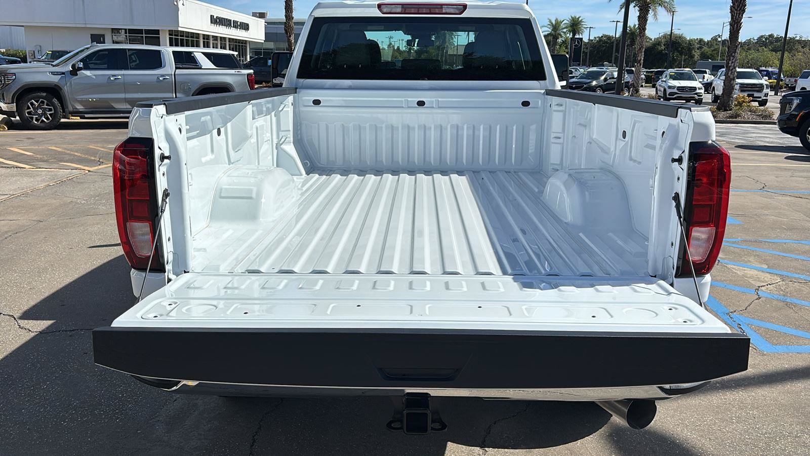 New 2026 GMC Sierra 2500 Pro RWD image 7