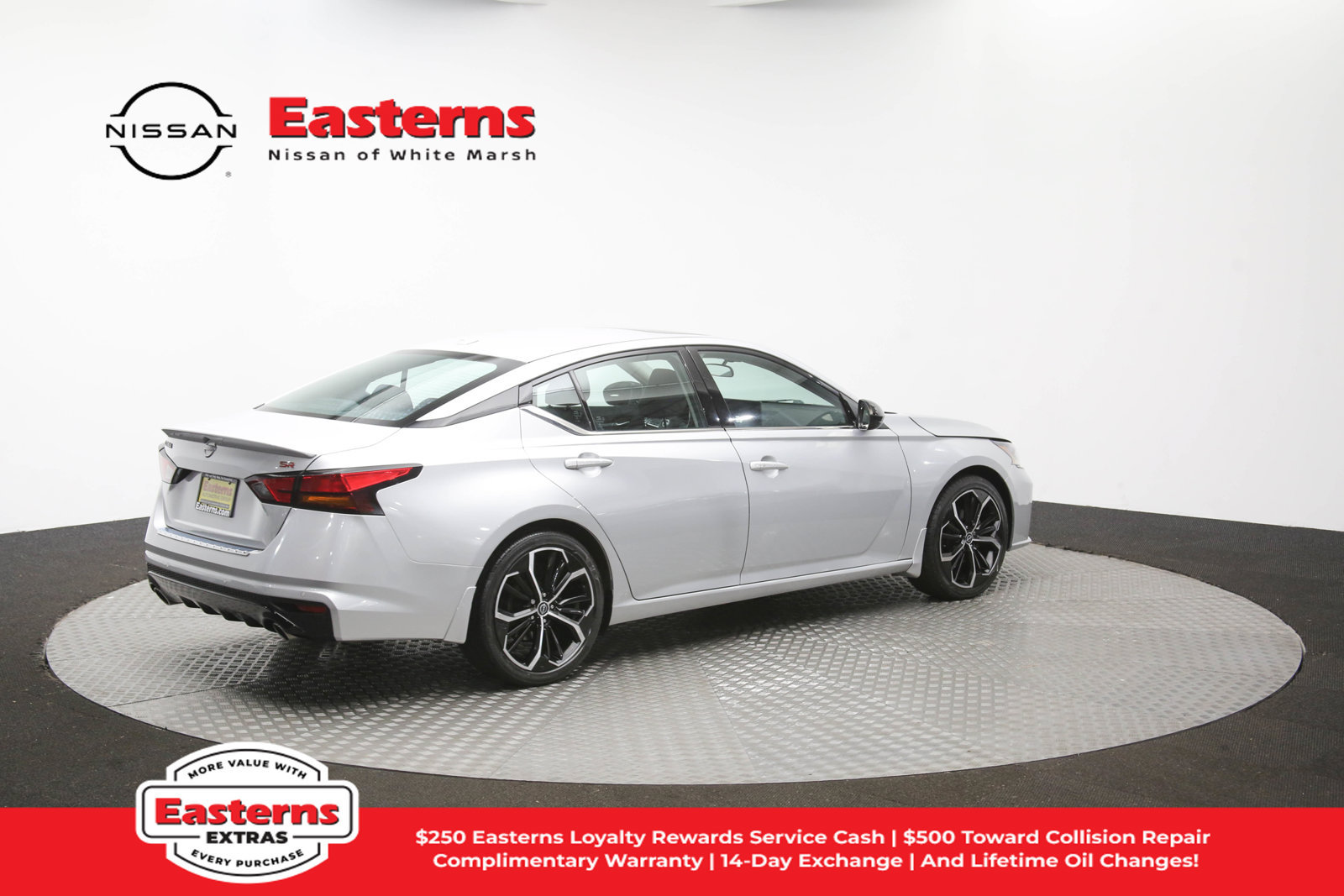 Used 2023 Nissan Altima 2.5 SR w/ SR Premium Package FWD image 40