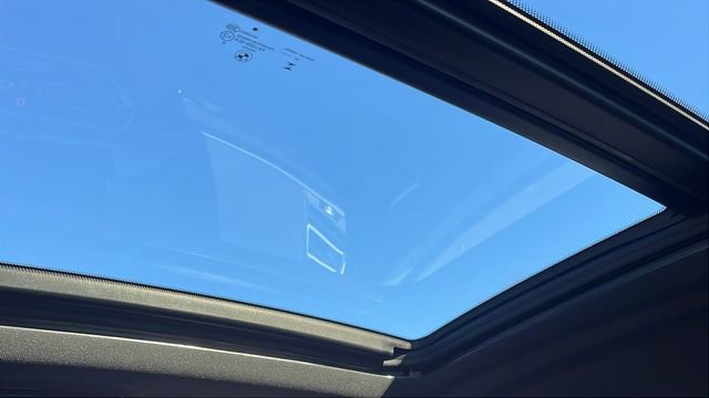 Used 2024 BMW X4 M w/ Competition Package image 23