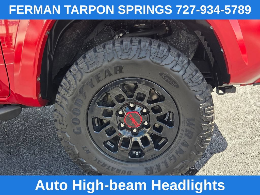 Used 2022 Toyota Tacoma SR5 w/ Technology Package RWD image 14