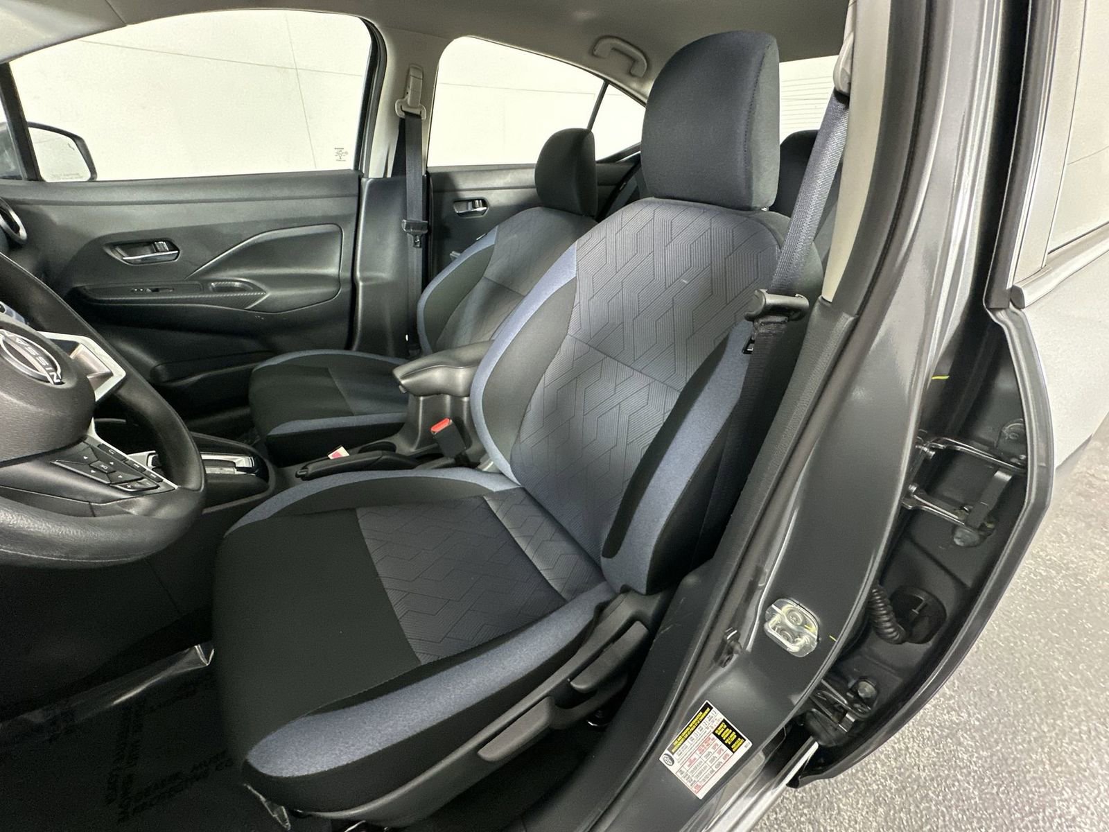 Certified 2025 Nissan Versa SV w/ Trunk Package image 11